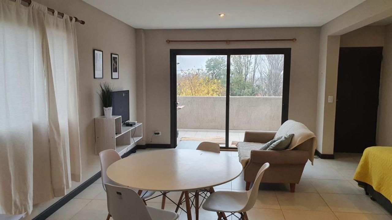 Departamento En Complejo Las Lilas Mendoza Apartment Exterior foto